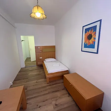 Post 15 2* Braunau am Inn