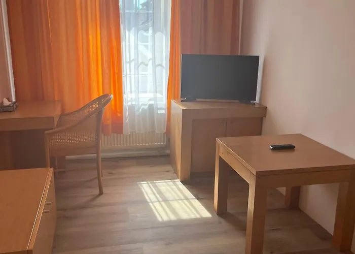 Otel Post 15 Braunau am Inn